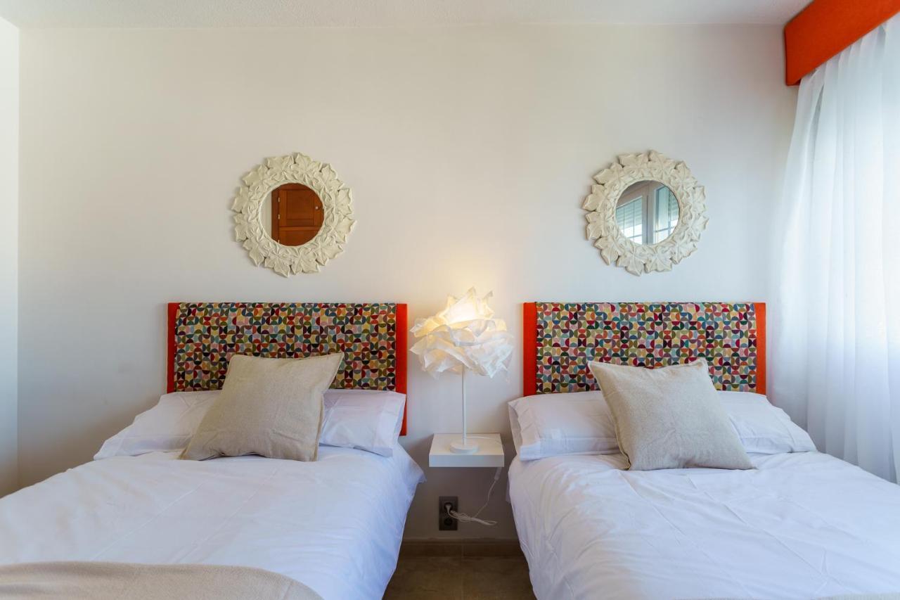 MalagaSuite Carihuela Seaview Torremolinos Esterno foto